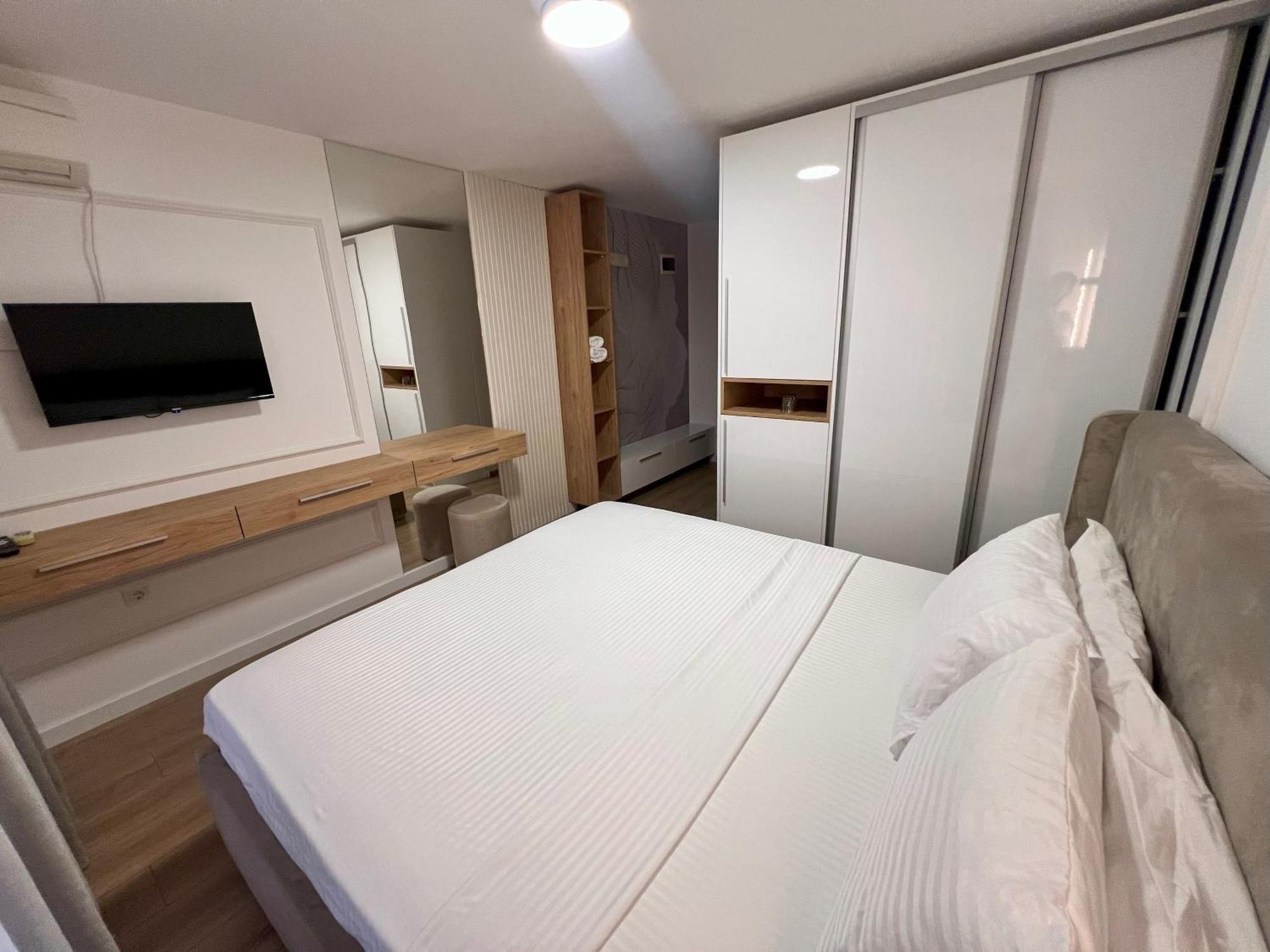 Donna Apartment Ulcinj Bilik gambar